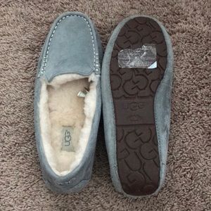 Ugg slippers